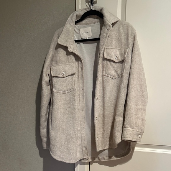 Shacket - Picture 1 of 3